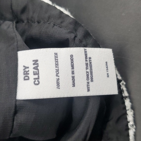 NEW House of Wallace Cropped Avery Blazer Small - Picture 5 of 9